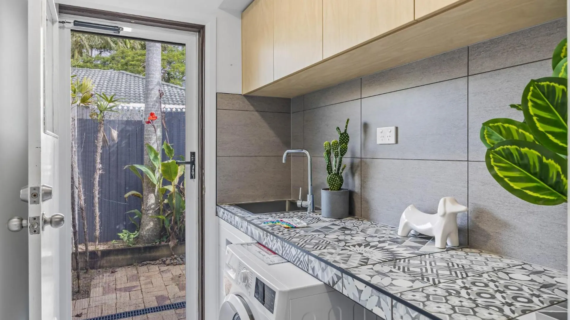 Trendy 2-Bed Home With Outdoor Entertainment Yaroomba Prázdninový dům